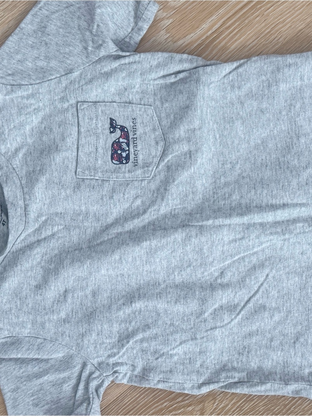 Vineyard Vines Heather Gray Pocket Tee with Whaletail Graphic